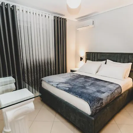 Apartment Enzo Sarande